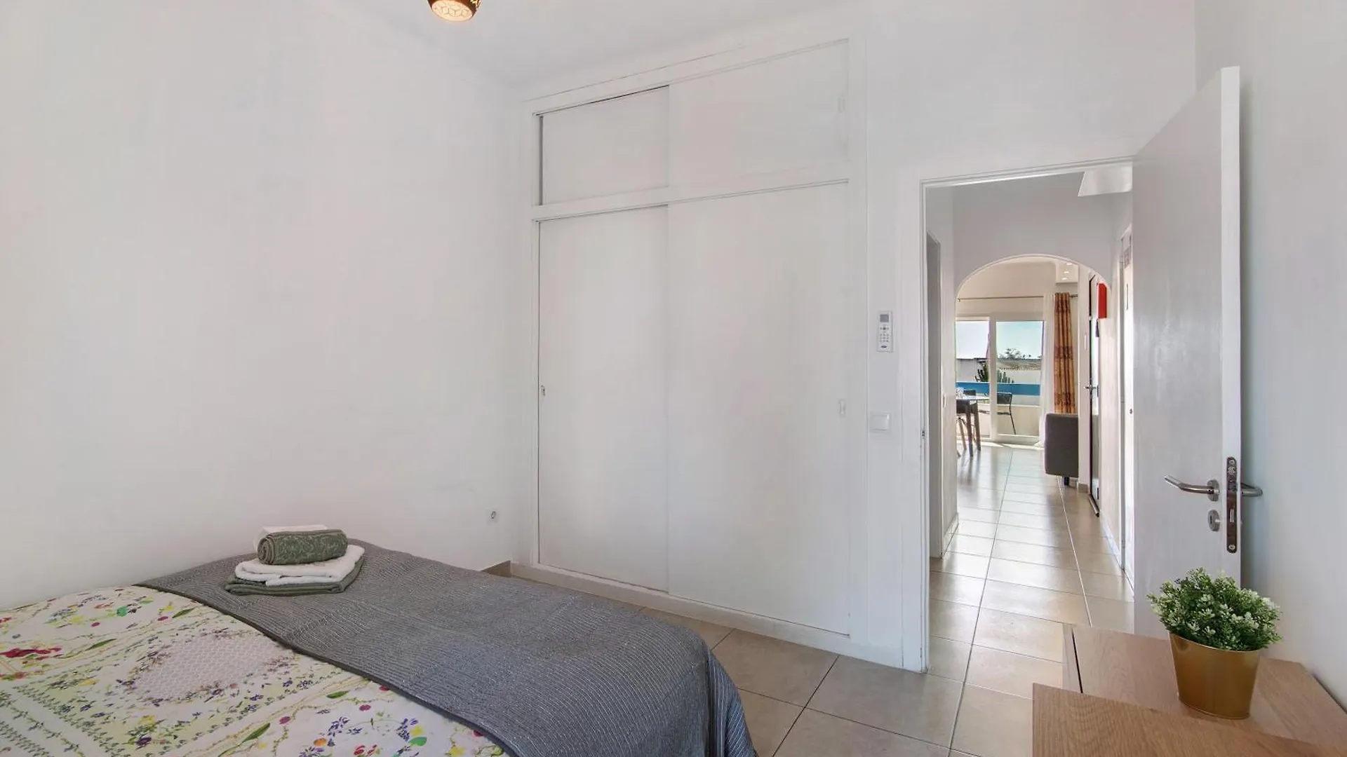 Oura Beach Apartment Albufeira