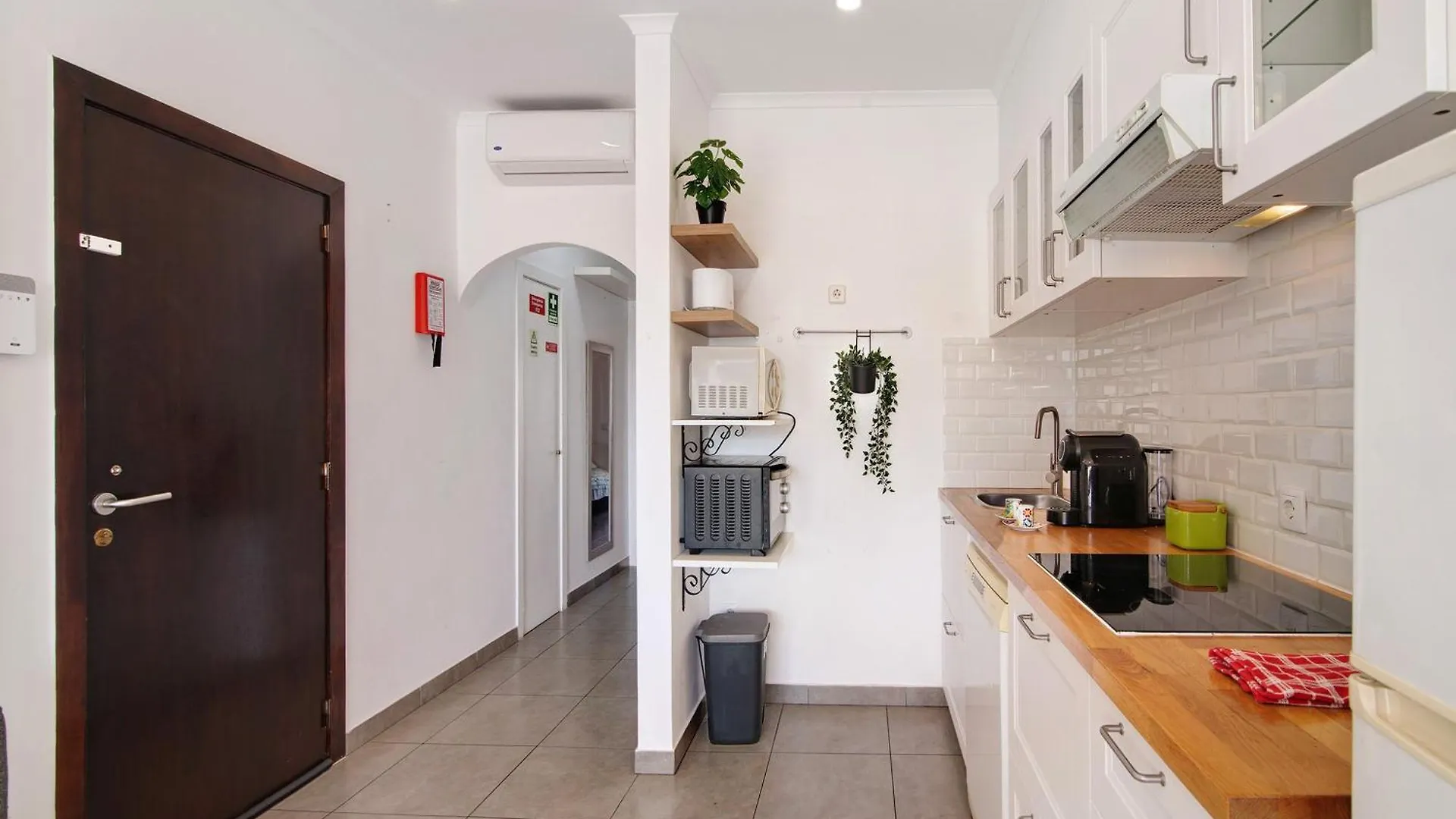 Oura Beach Apartment Albufeira