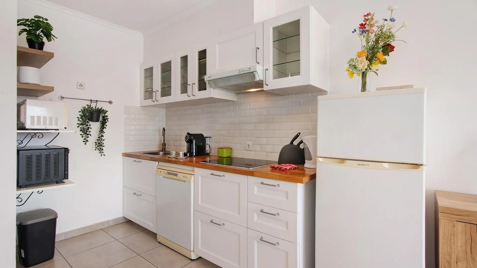 Oura Beach Apartment Albufeira